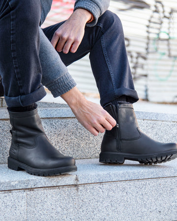 Fedro botas de piel con forro interior de pelo. negro